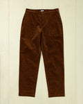 Broek van ribfluweel in roodbruin