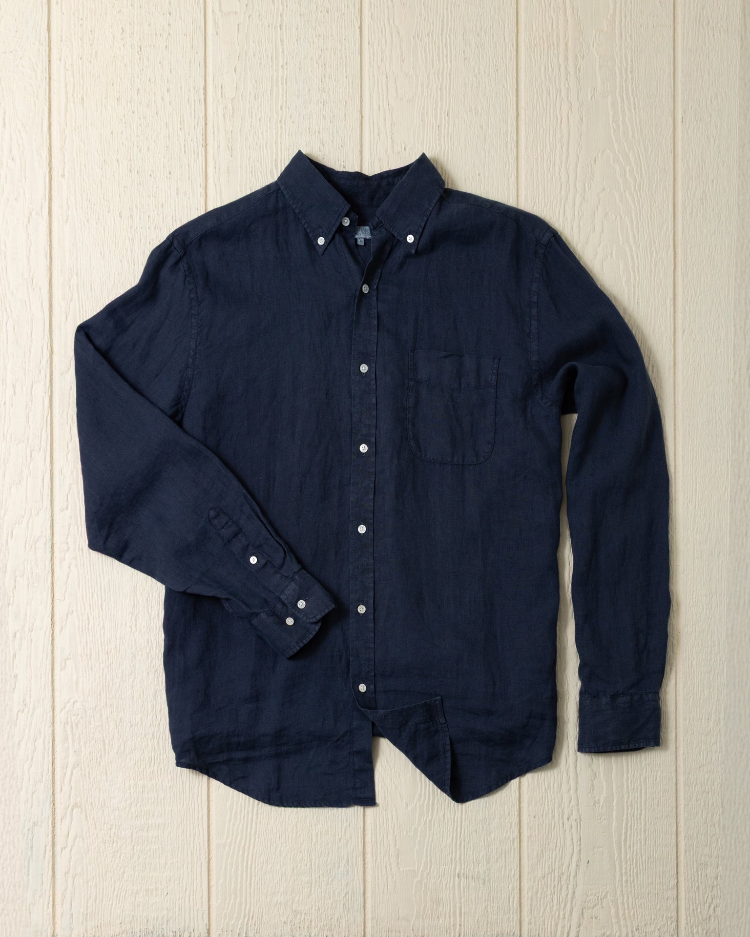 Garment Dyed Linen Shirt in Navy