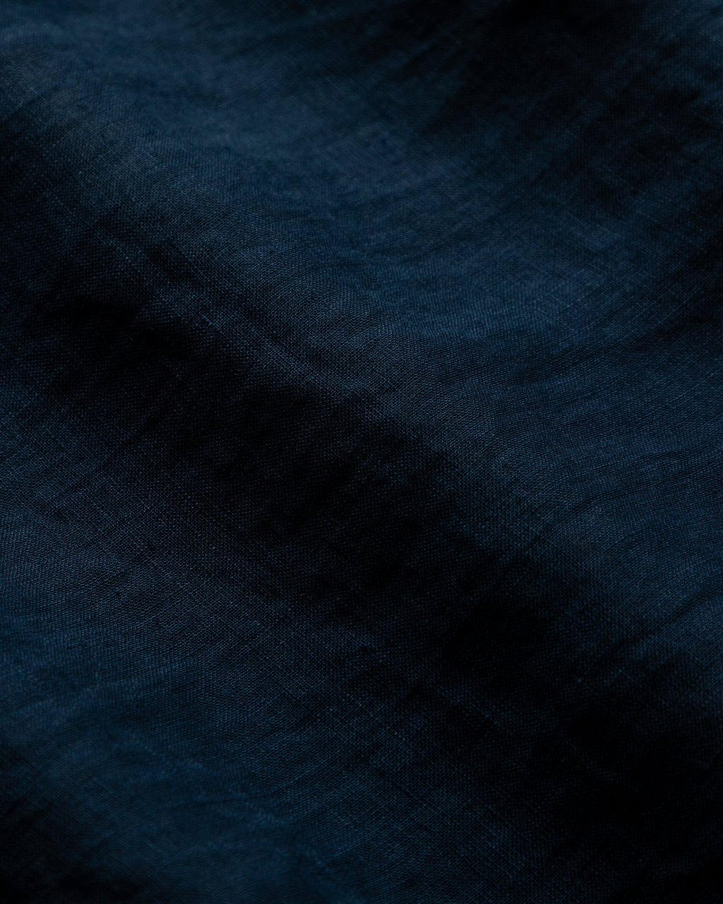 Garment Dyed Linen Shirt in Navy